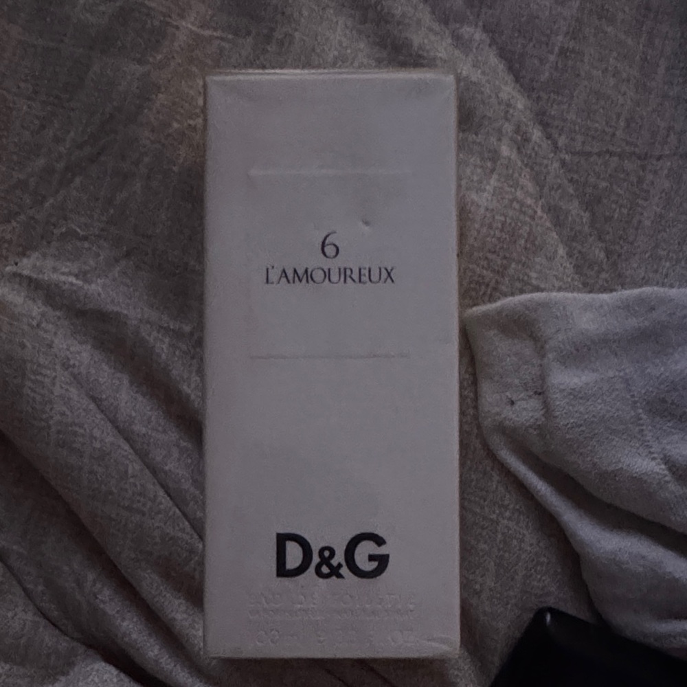 D&G L'Amoureux 6 in Elegant White Packaging